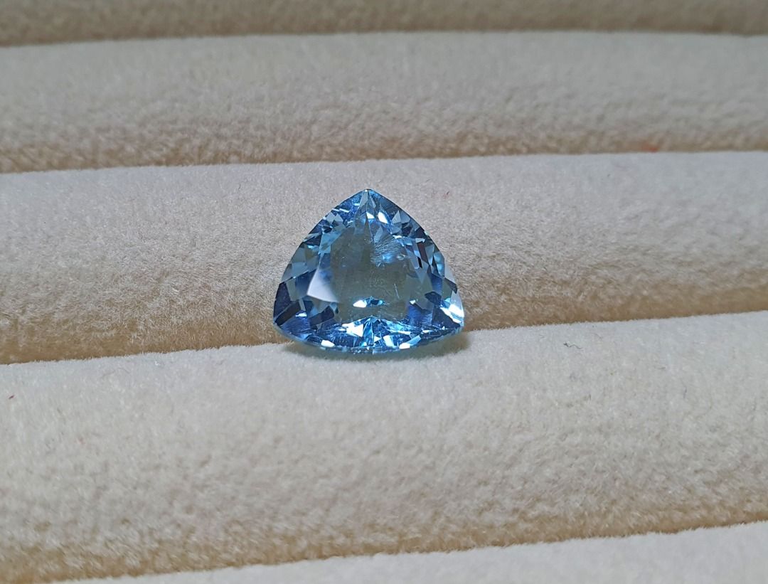 Cut topaz discount