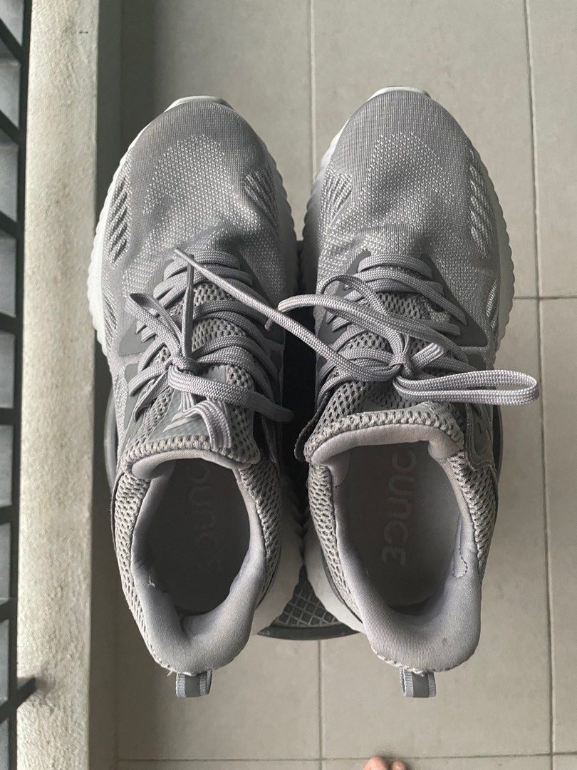 Adidas alphabounce top view 2025