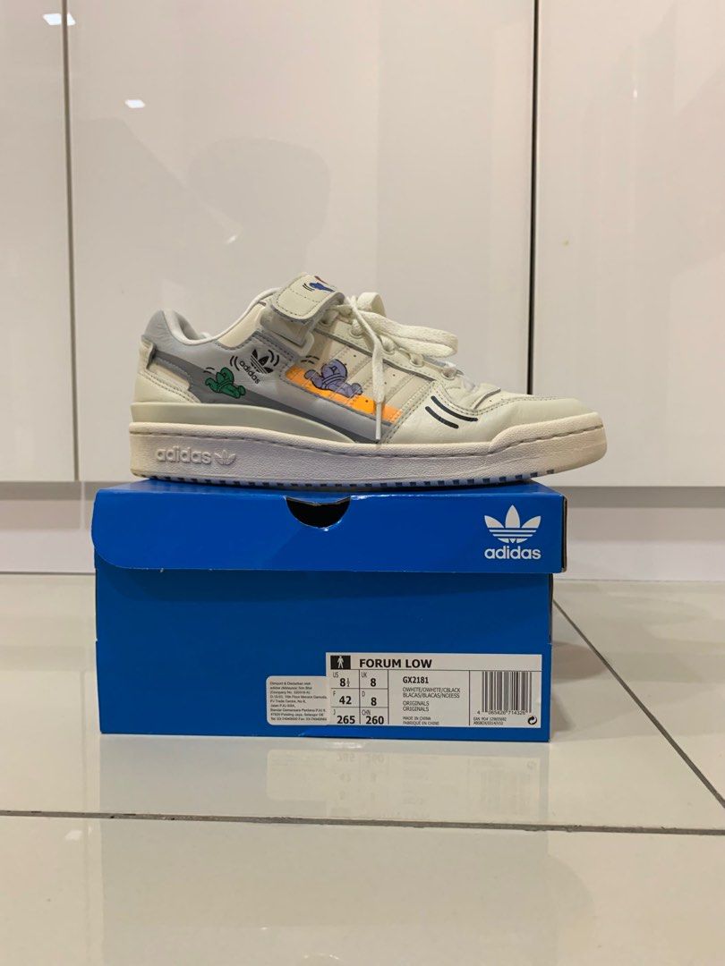 Adidas Forum Low Off White- GX2181, Men's Fashion, Footwear, Sneakers on  Carousell