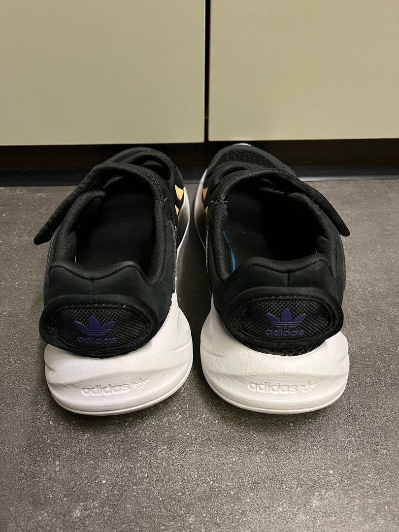 Adidas womens velcro sneakers best sale
