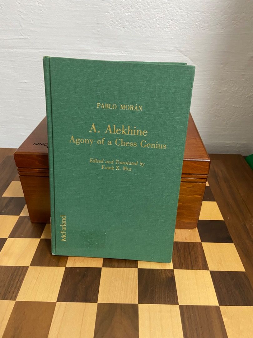 2 Volumes - Alexander Alekhine Games 1902-1922 & 1923-1934 - PB