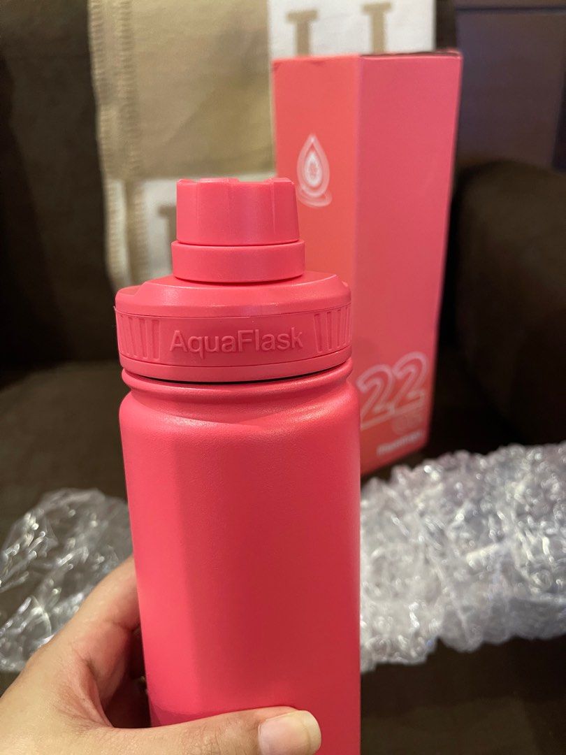 Aquaflask 22 oz. Flamingo, Furniture & Home Living, Kitchenware