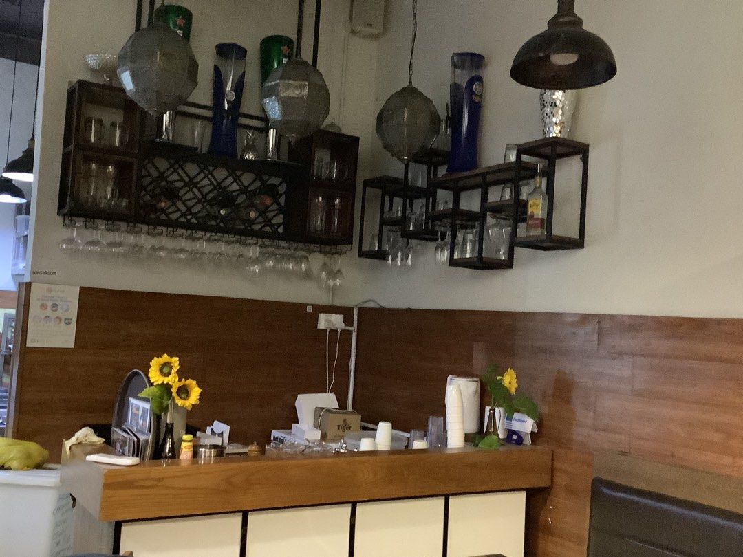 Bar counter, Furniture & Home Living, Kitchenware & Tableware, Other