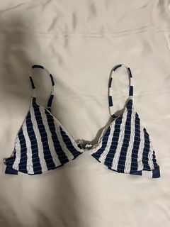 (Category: ) located in . Submitted by sellingzz (Listing ID 1228344991, Image 1). Description: .