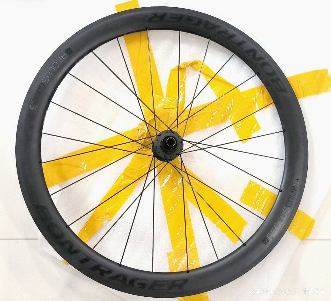 bontrager aeolus comp 5 tlr disc road wheel
