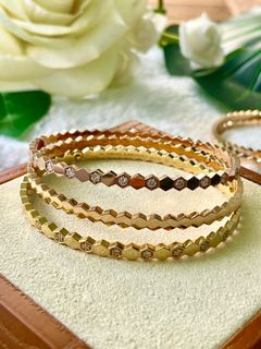 Bracelets/Bangles Collection item 1