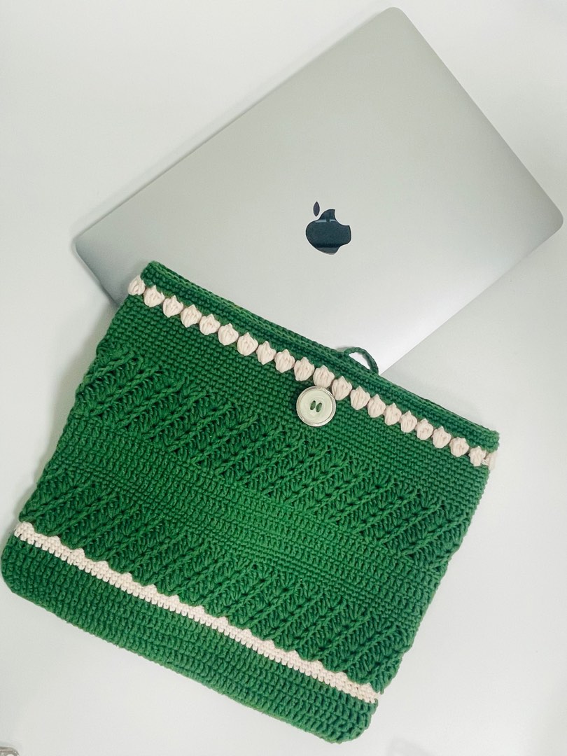 Crochet Laptop sleeve, Hobbies & Toys, Stationery & Craft, Handmade
