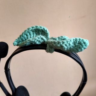 Crochet Leaf for Headset