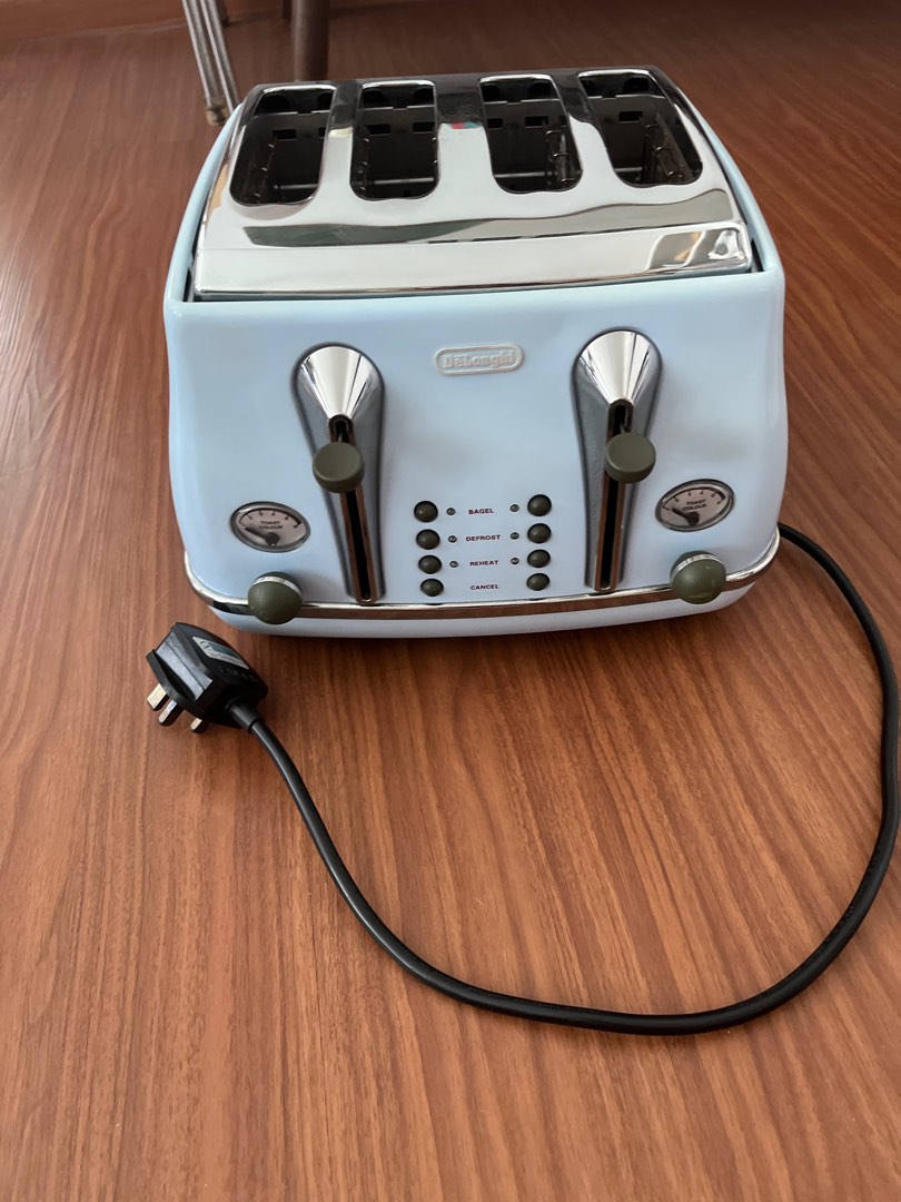 Baby blue toaster deals