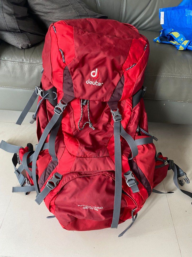 Deuter Backpack Futura Vario, Men's Fashion, Bags, Backpacks on Carousell