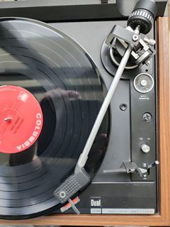 Dual 604 turntable