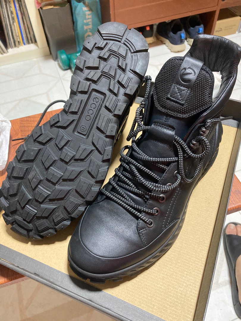 ecco leather boots womens