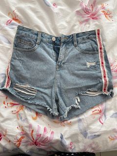 (Category: ) located in . Submitted by kaelynpreloved (Listing ID 1228290335, Image 1). Description: .