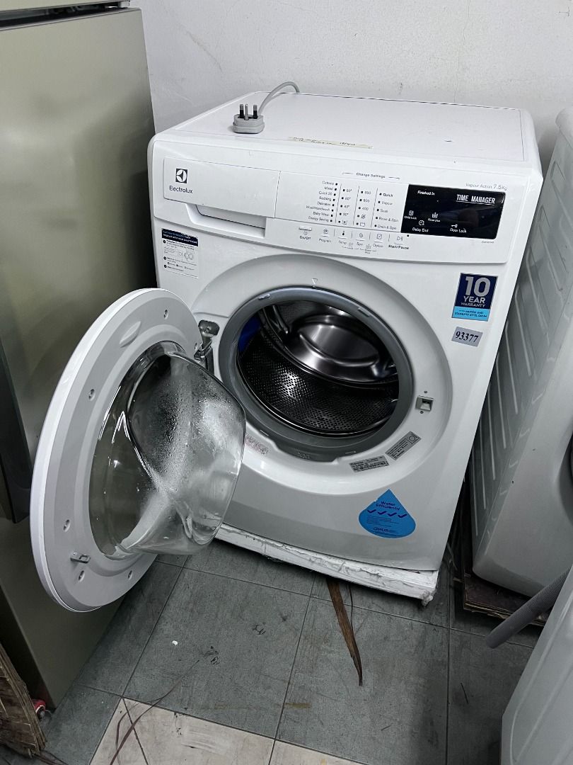 ELECTROLUX 7.5KG FrontLoader Washing Machine EWF85743 (93377), TV