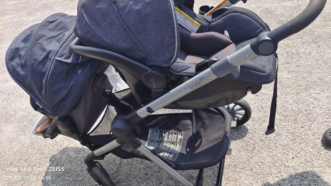 Evenflo Pivot Xpand Modular Travel System with SafeMax Infant Car
