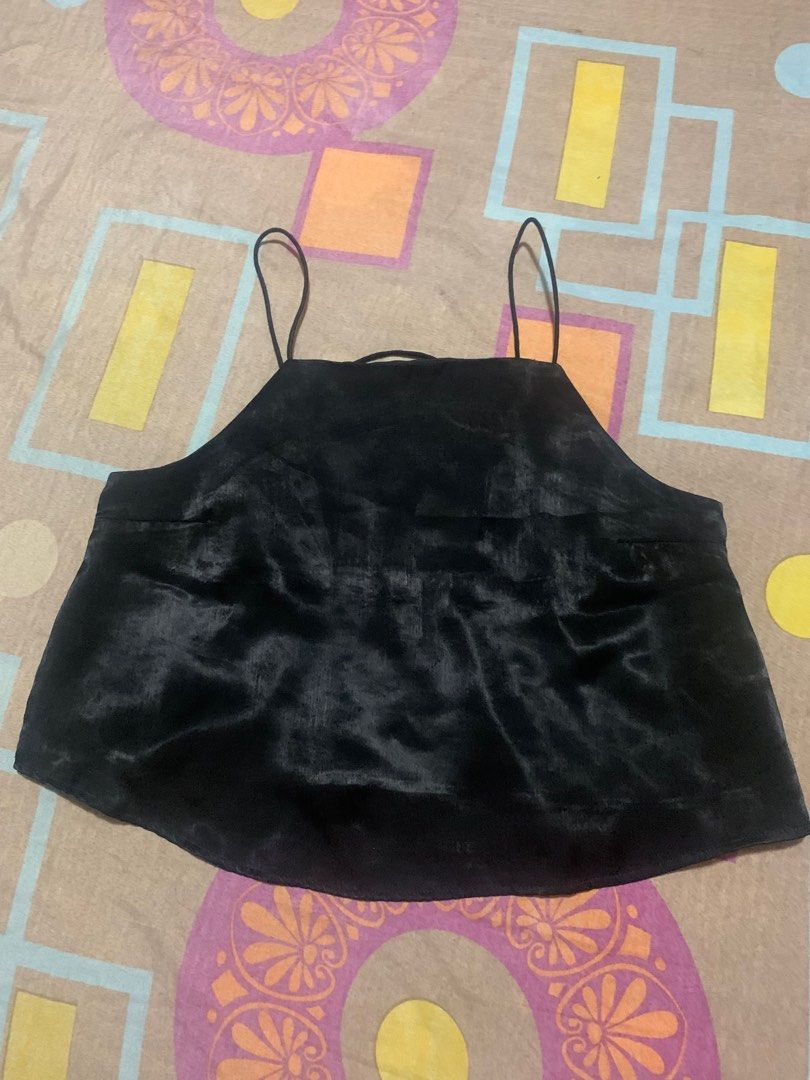 Forever21 top (Category: Blouses) located in Talisay. Submitted by bilchecomedia (Listing ID 1228315251, Image 1). Description: Rfs: for my dog’s medical needs.