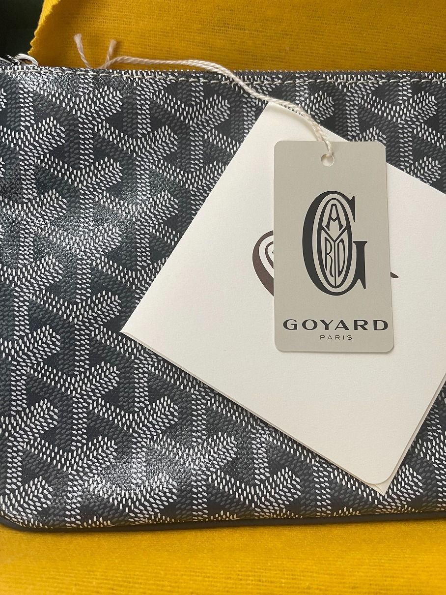 Goyard Senat PM Pocket in desirable gray brand new in box, Luxury
