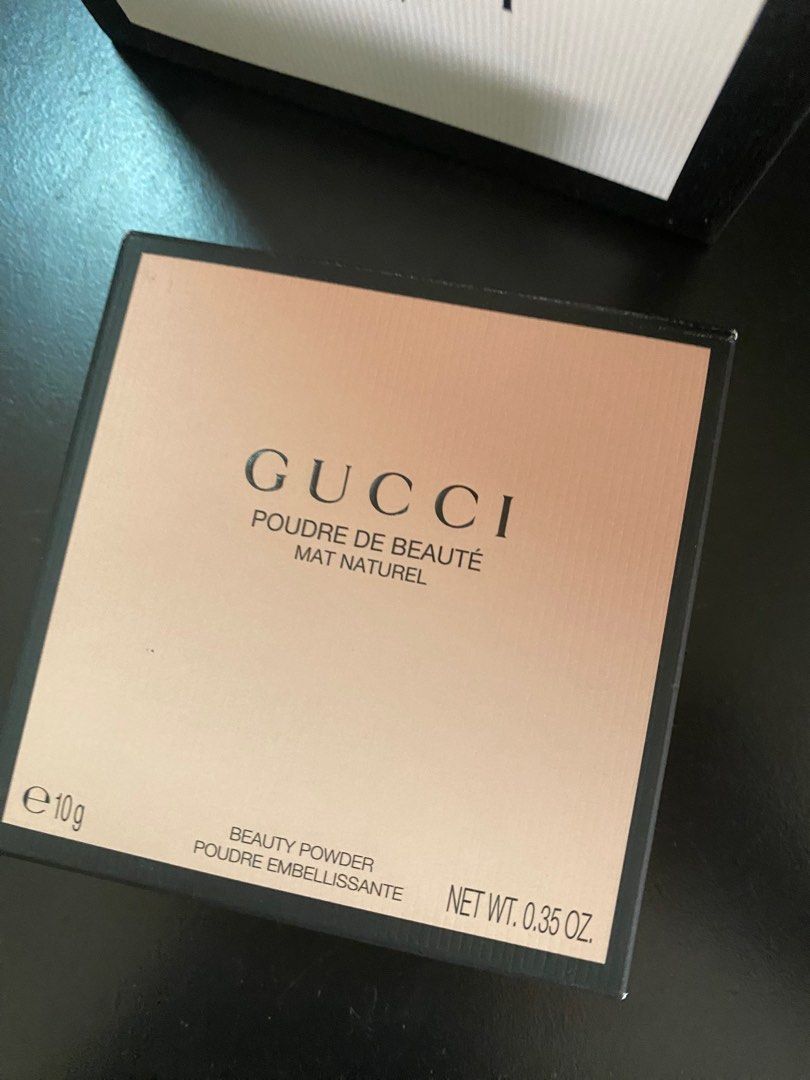 Gucci Setting Powder, Beauty & Personal Care, Face, Makeup on Carousell