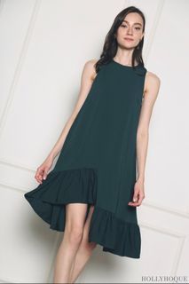 Hollyhoque Charmer Ruffles Dip Dress

(Red (sold)/Emerald)