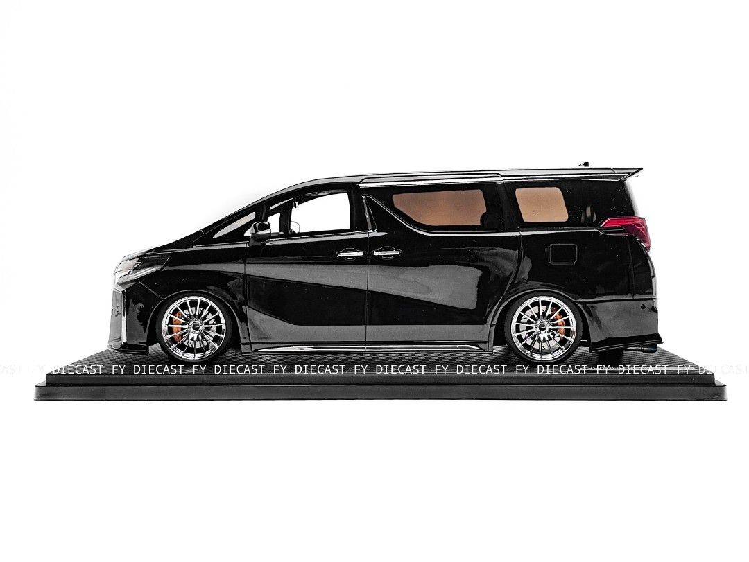 Ignition model 1/18 Toyota Alphard (H30W) - Black ( Not AutoArt