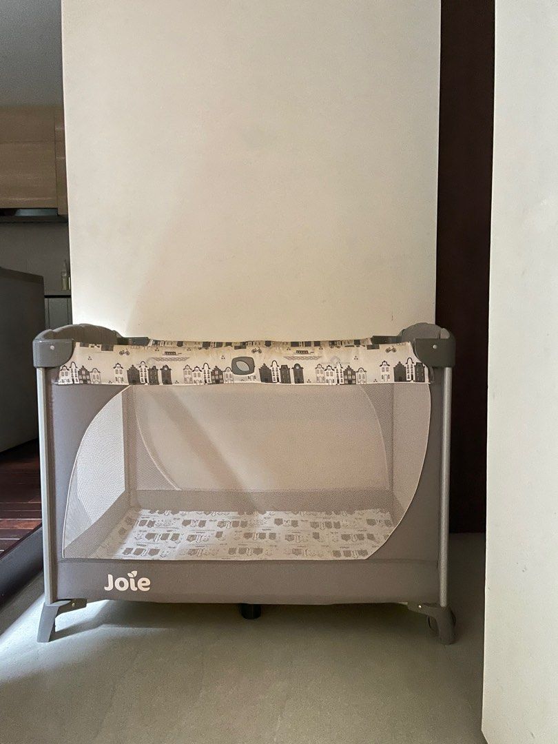 Joie commuter change hotsell petite city