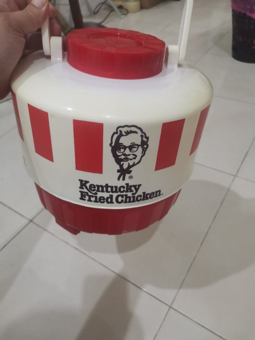 KFC Water Container NOS FREE Shipping, Hobbies & Toys, Collectibles
