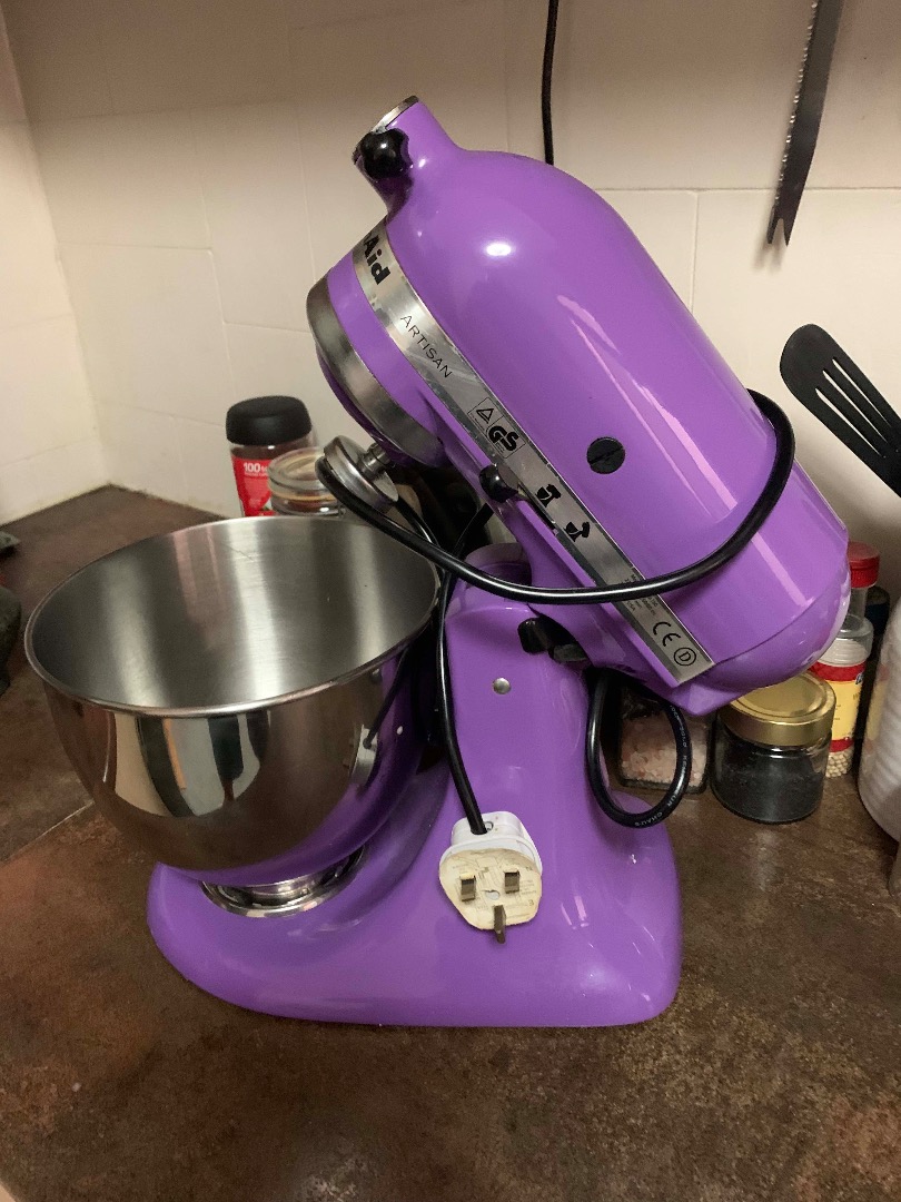 Purple KitchenAid Mixer (Grape!)  Kitchen aid mixer, Kitchen aid, Purple  kitchen