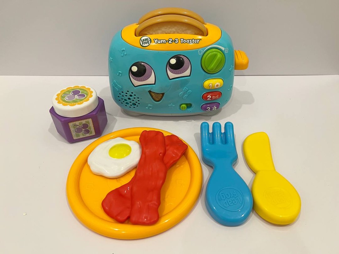 Leapfrog yum23 toaster, Hobbies & Toys, Toys & Games on Carousell