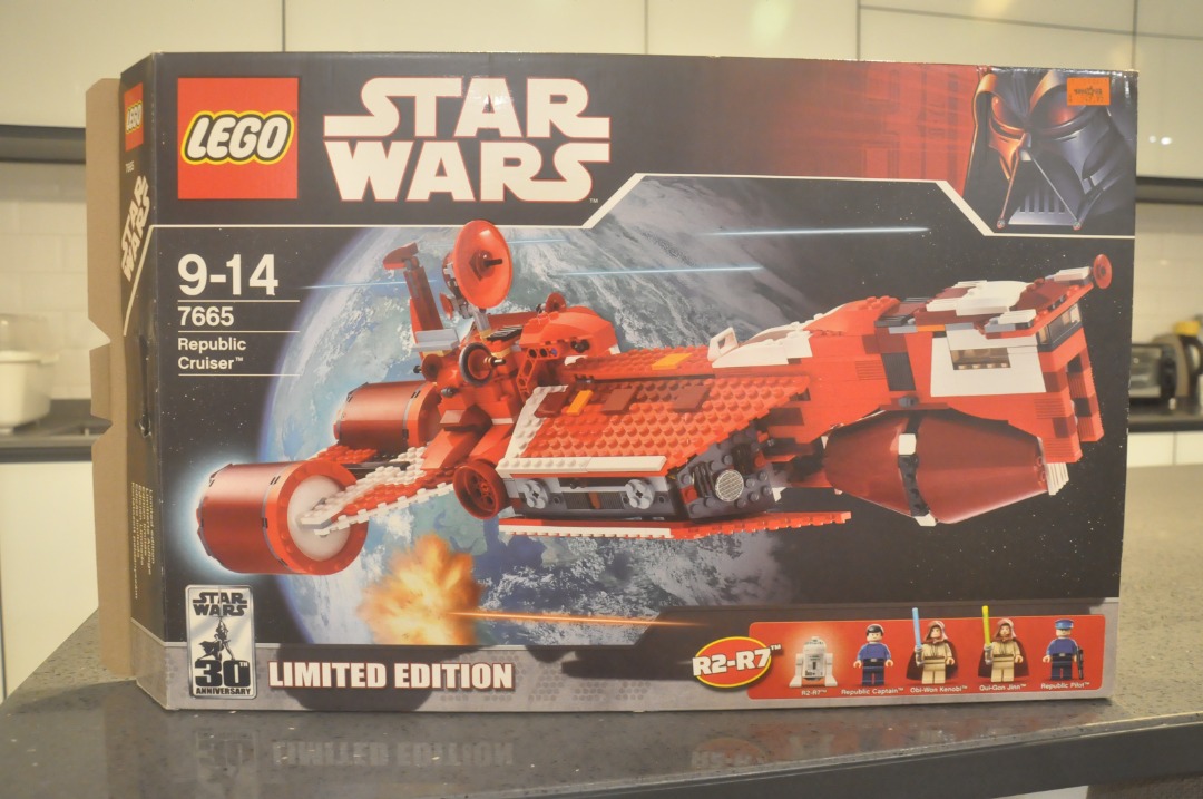 Lego republic cruiser 7665 hotsell