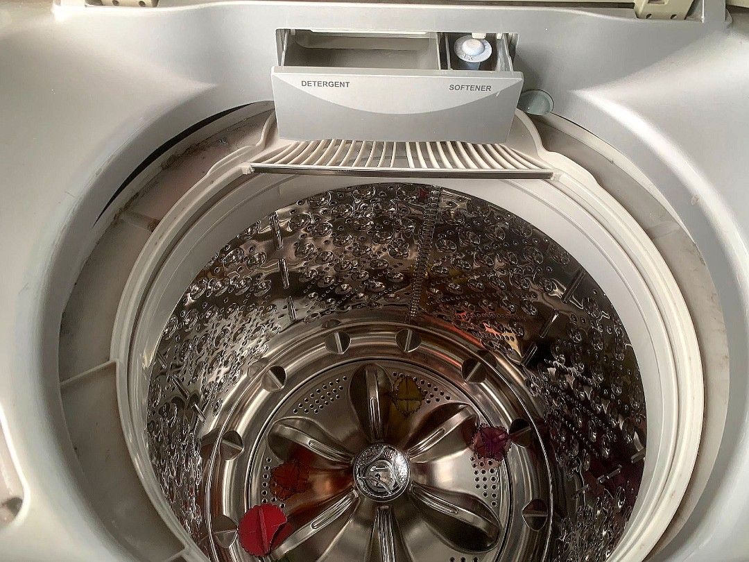 LG 10kg Washing Machine (Direct Drive Technology), TV & Home