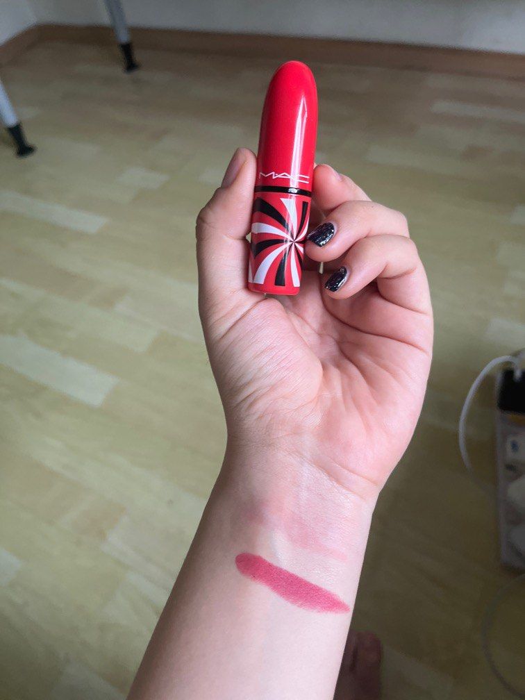 Lipstick, Beauty & Personal Care, Face, Makeup on Carousell