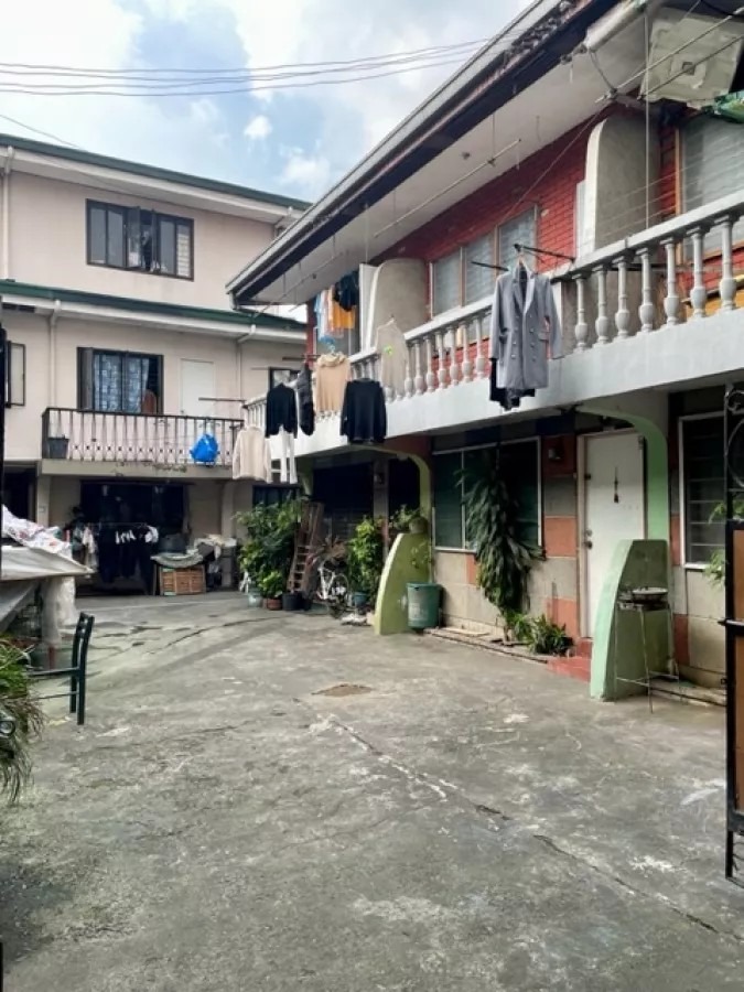 LOT WITH APARTMENT HOUSE FOR SALE IN BRGY. SALAPAN SAN JUAN CITY 582SQM