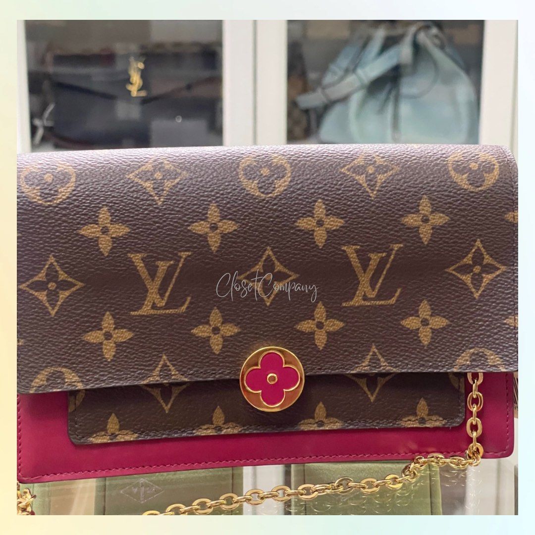 Authenticated Used LOUIS VUITTON Louis Vuitton Portefeuille Flor Chain  Clutch Bag M69578 Monogram Canvas Leather Brown Fuchsia Wallet 2WAY  Shoulder Second Handbag 