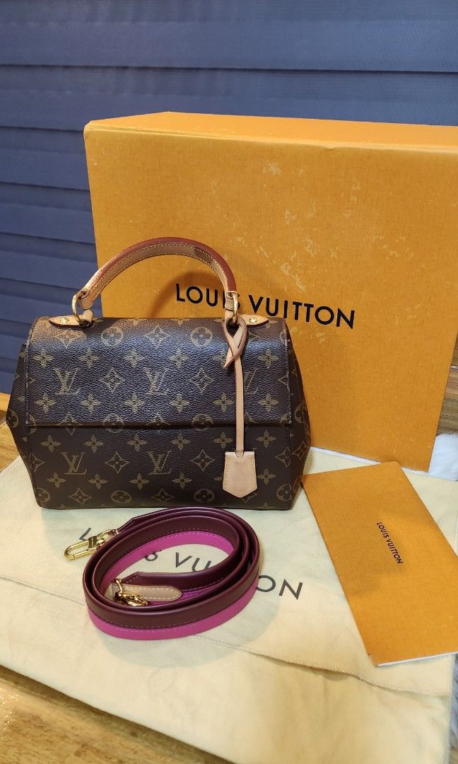 Louis Vuitton Cluny BB ( M42738 ), Luxury, Bags & Wallets on Carousell