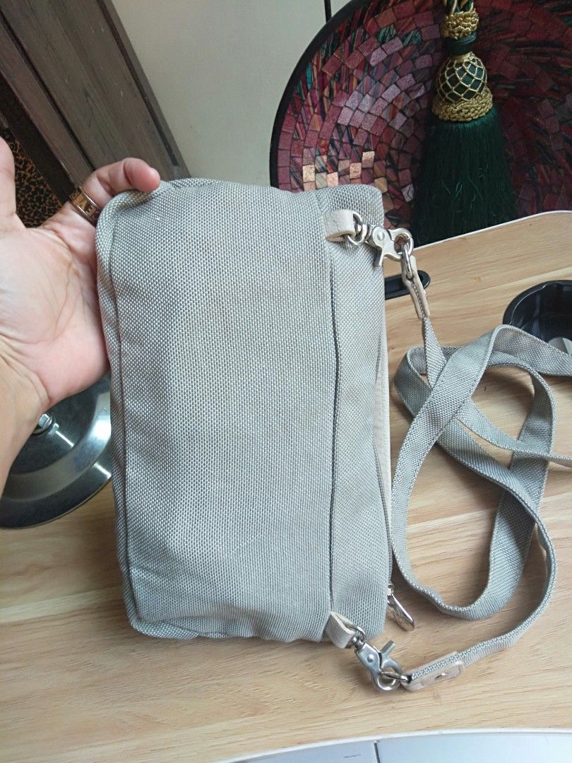 Mandarina duck sling bag outlet