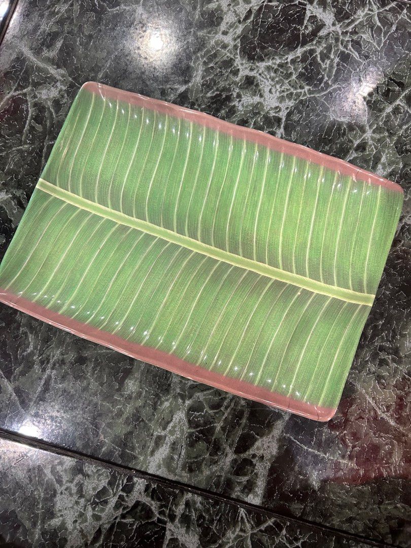 Melamine Banana Leaf Plate , Furniture & Home Living, Kitchenware