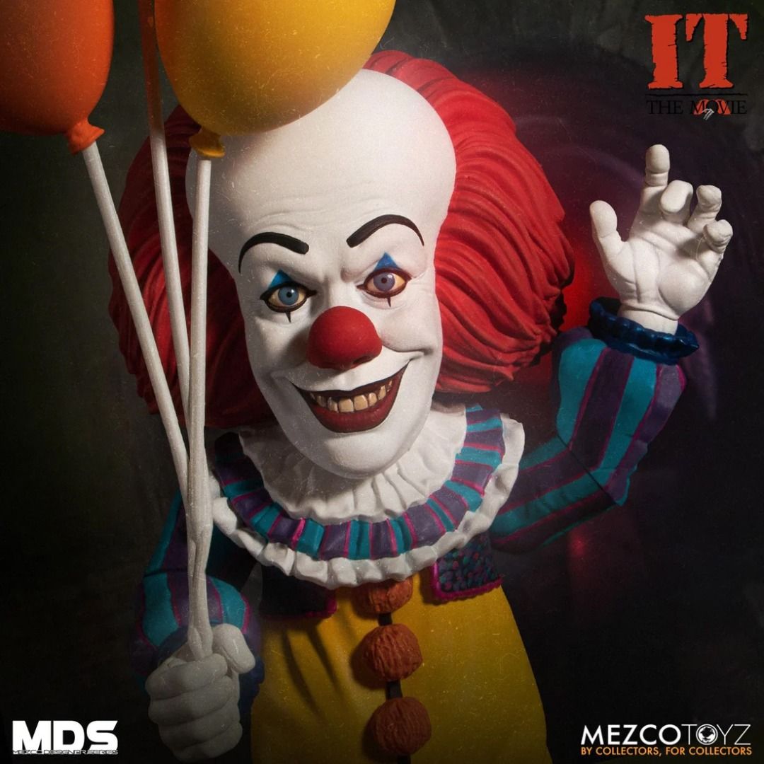 Mezco Toyz MDS Mega Scale IT (1990) Deluxe Pennywise 6" Tall Figure