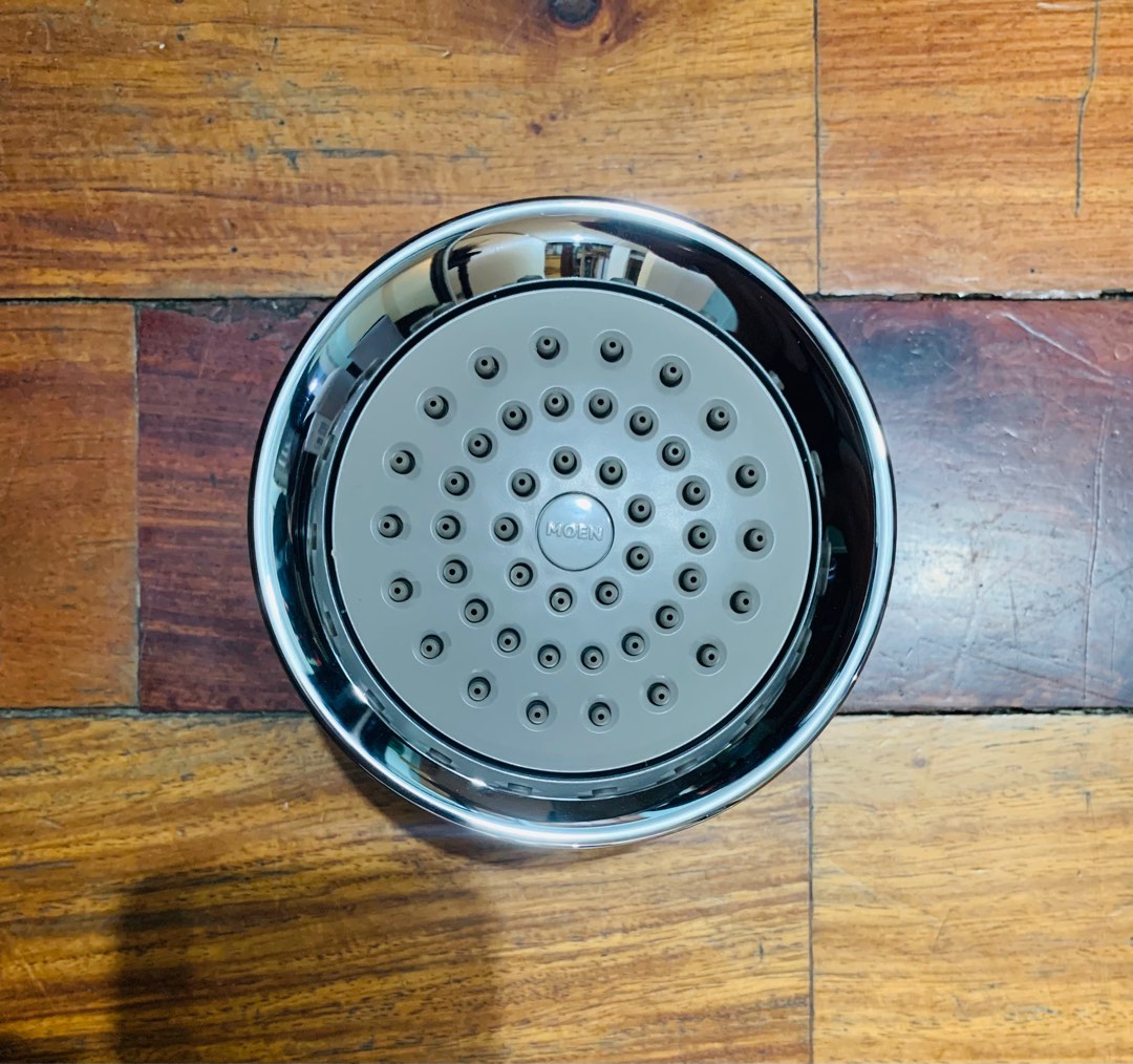 MOEN Shower head, Furniture & Home Living, Bathroom & Kitchen Fixtures on Carousell