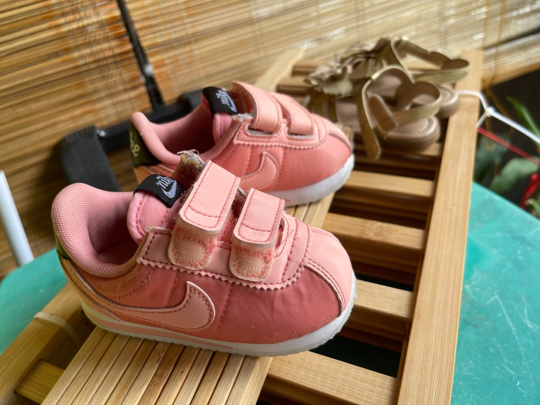 babys nike