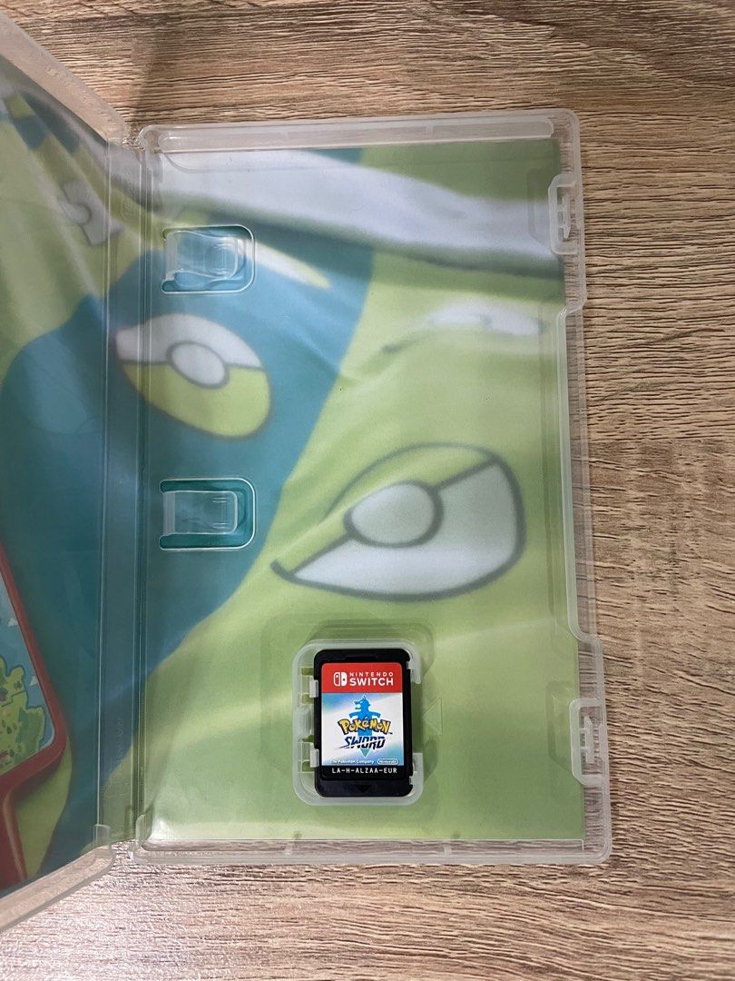 Nintendo Switch Pokemon Sword (Category: Nintendo) located in Manila. Submitted by ririsells_ (Listing ID 1228320840, Image 3). Description: RFS: Decluttering Please don’t hesitate to message if you have any other queries! Negotiable Location: Manila (Near UN LRT) BDO/BPI/GCash payment For Pickup or Delivery via Grab/Lalamove.
