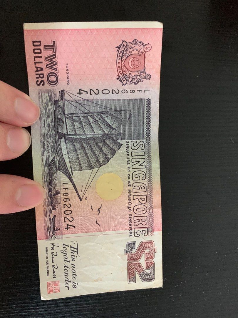 Old Note (Category: Currency) located in Singapore. Submitted by stephen1005 (Listing ID 1228303429, Image 1). Description: Pm for more detail Or offer me ur best .