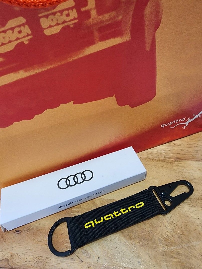 Quattro keyring clearance