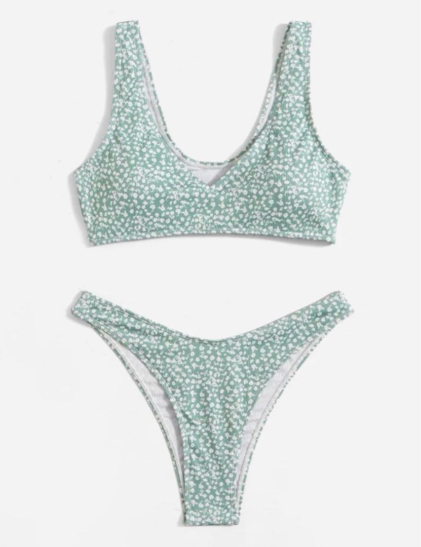 pastel green bikini, Women's Fashion, Swimwear, Bikinis & Swimsuits on