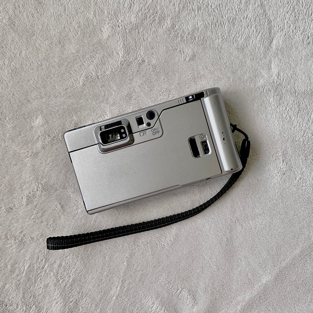 Pentax Espio 80 Film Camera (Category: Cameras) located in Quezon City. Submitted by joolei.declutter (Listing ID 1224263708, Image 2). Description: 🚫 no haggling please, last price posted! 💗discounts available when buying multiple products 🛍️ valued at 3,750 🛒 bought from @filmthriftshop on IG ❓RFS: not being used, no time to fix pressure plates ✅ 35mm - 80mm ✅ working flash ✅ fully automatic ✅ straps 👉 minor scratches due to age, bought at