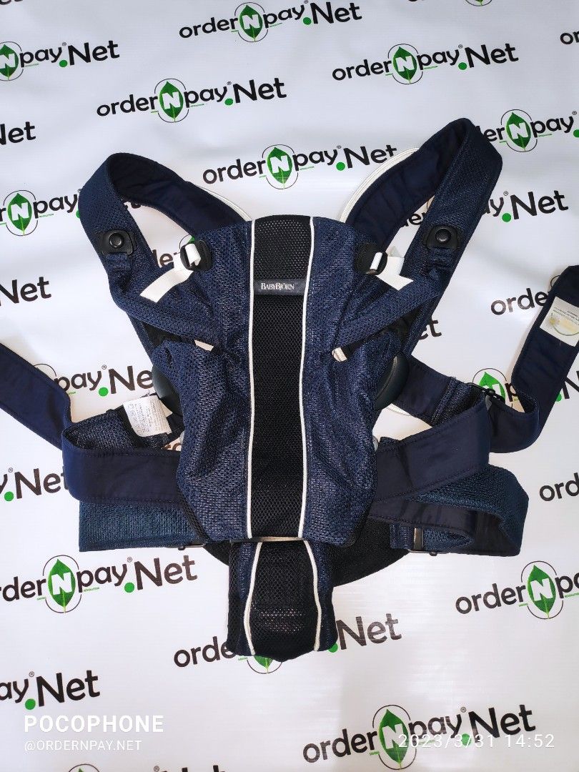 Preloved Original Baby Bjorn Baby Carrier Synergy blue mesh