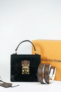 Shop Louis Vuitton MONOGRAM VERNIS 2023 SS Unisex Street Style