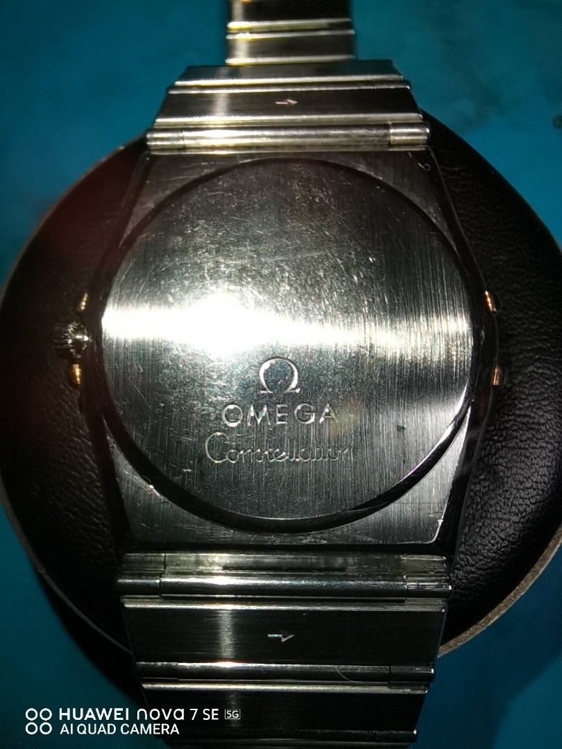 rare-vintage-omega-constellation-manhattan-day-date-quartz-luxury-watch