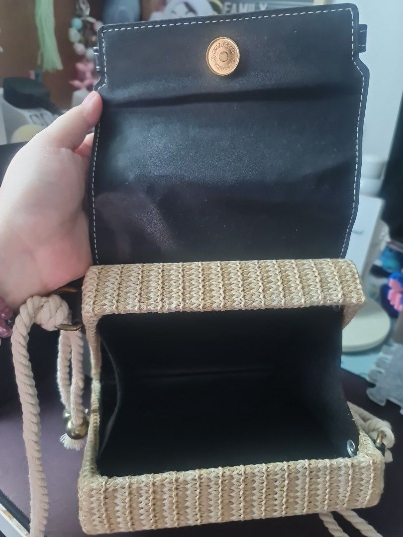 Rattan box bag shop