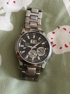 Seiko kinetic perpetual hotsell snp005