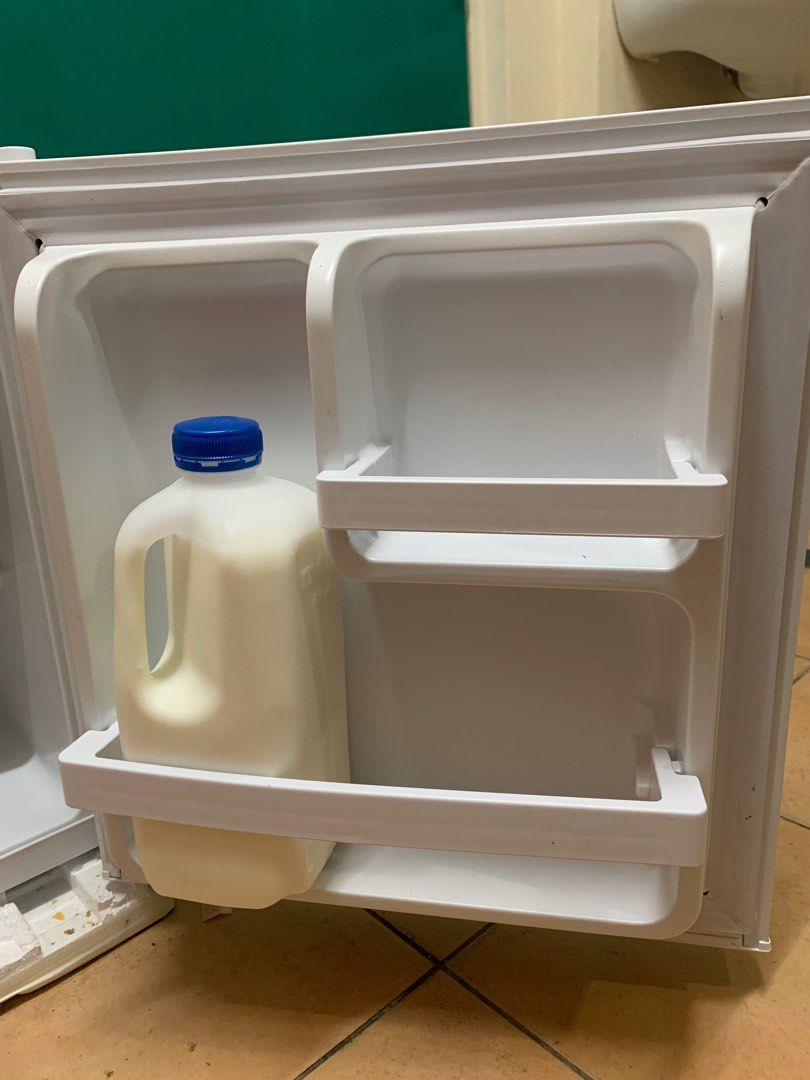 Selling brand new refrigerator with mini freezer for 100, TV & Home